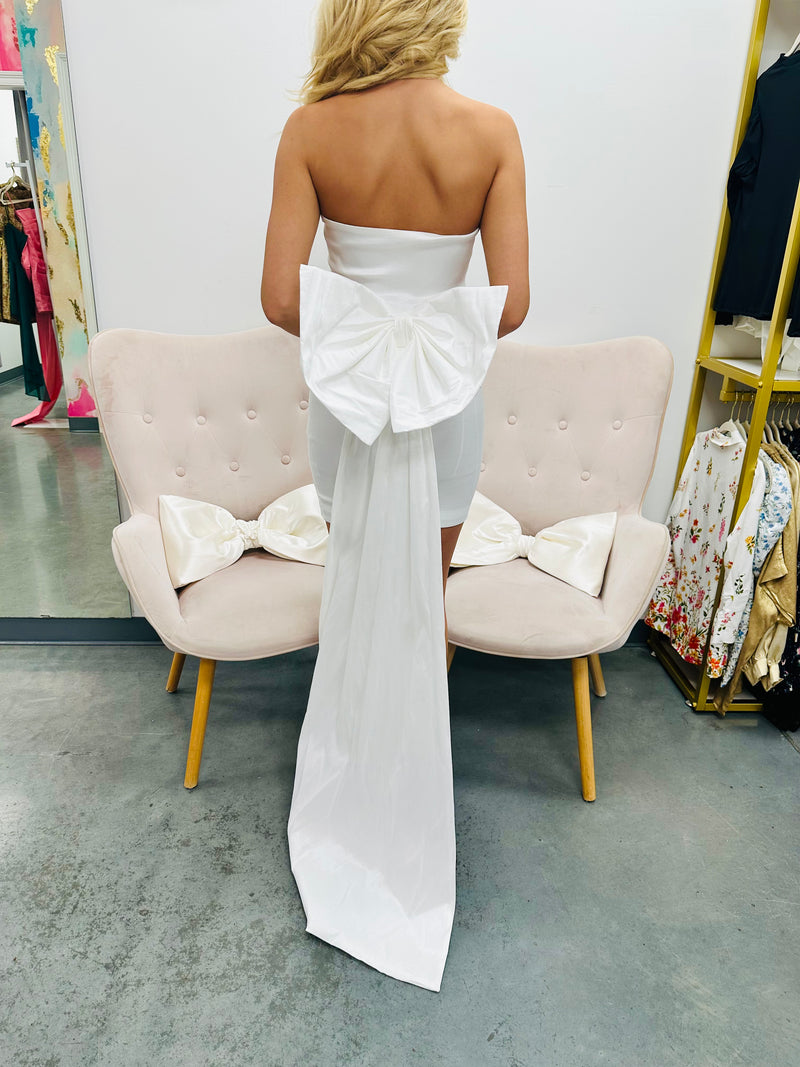 Perfectly presented-White