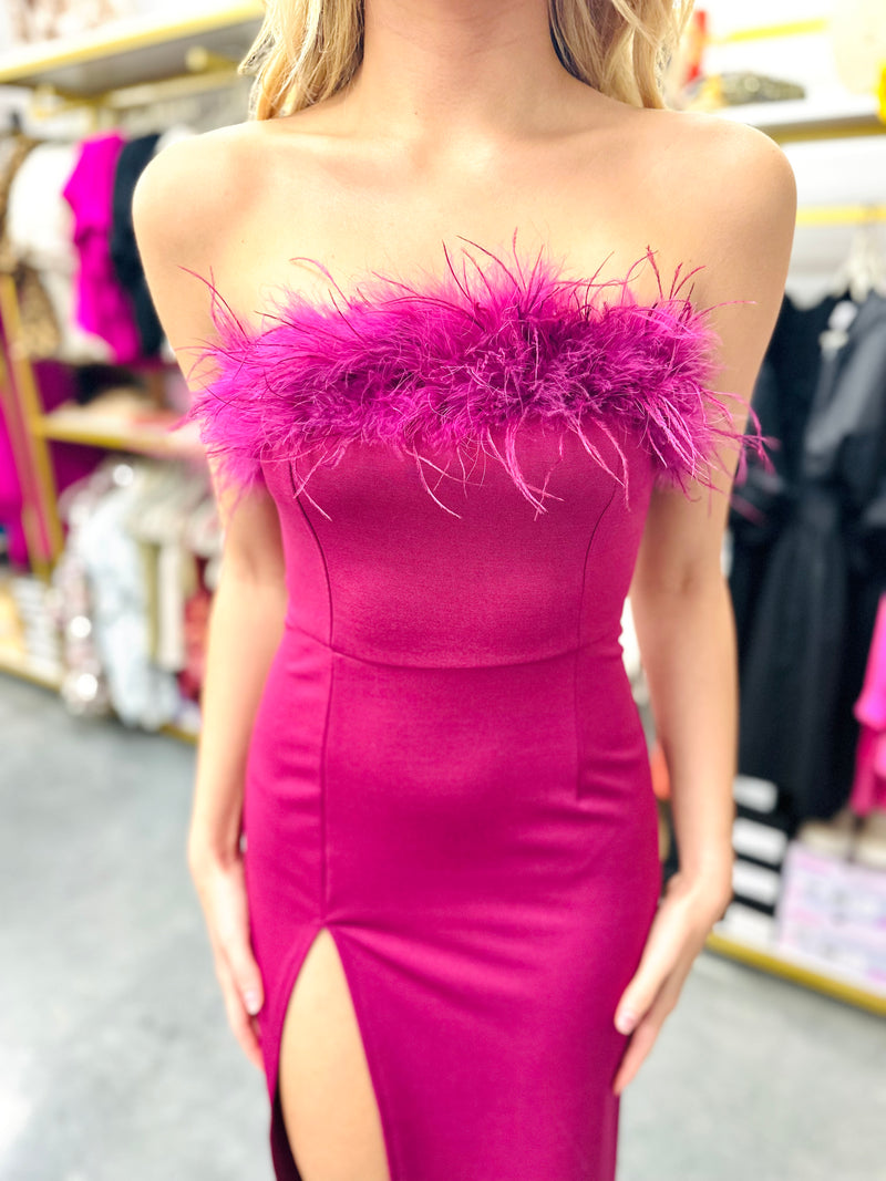 Flaunt your feathers-Magenta