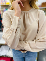 Opposites attract-Light taupe